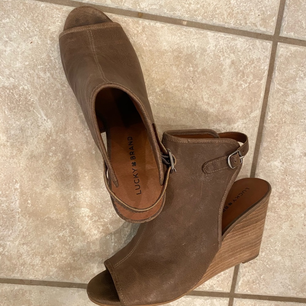 Lucky Brand Wedge Peep Toe Shoes